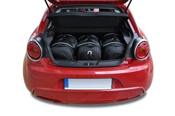 ALFA ROMEO STELVIO 2017+ SET TORBI ZA AUTO 5 KOM