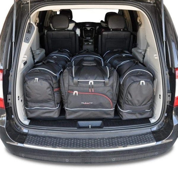 LANCIA VOYAGER 2011+ SET TORBI ZA AUTO 7 KOM