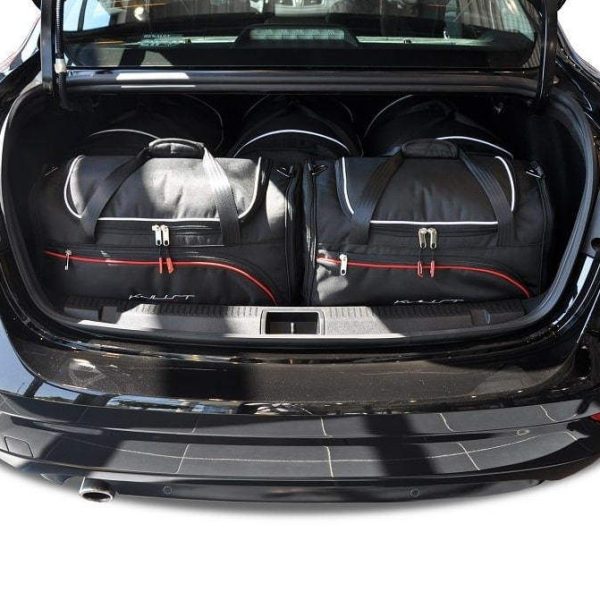 RENAULT FLUENCE LIMOUSINE 2009-2016 SET TORBI ZA AUTO 5 KOM