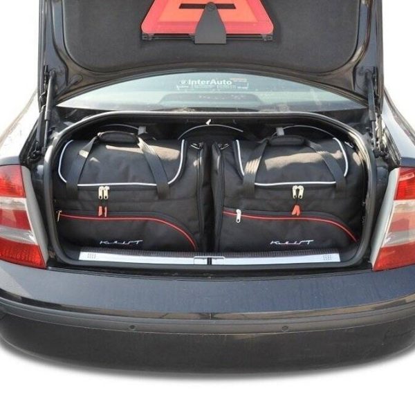 SKODA SUPERB LIMOUSINE 2001-2008 SET TORBI ZA AUTO 5 KOM