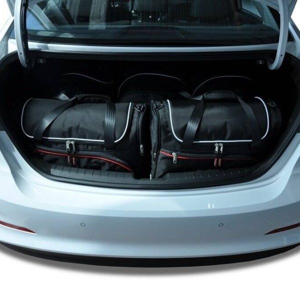 HYUNDAI ELANTRA 2016-2020 SET TORBI ZA AUTO 5 KOM