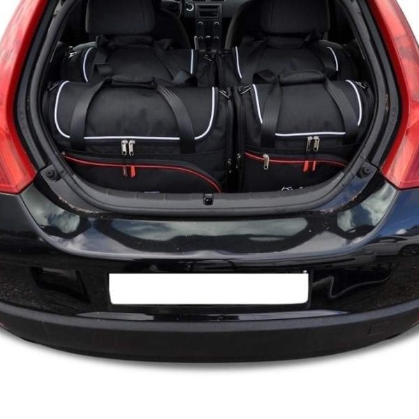 VOLVO C30 2006-2012 SET TORBI ZA AUTO 4 KOM