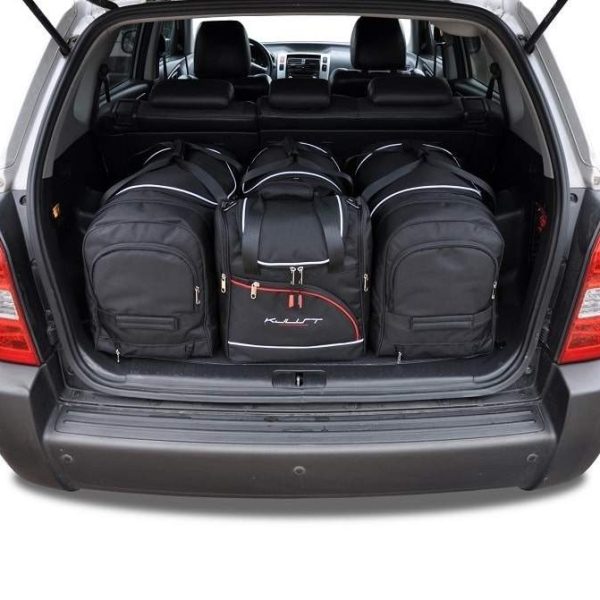 HYUNDAI TUCSON 2004-2010 SET TORBI ZA AUTO 4 KOM