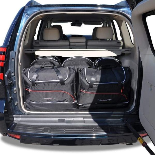 TOYOTA LAND CRUISER 150 2017+ SET TORBI ZA AUTO 5 KOM