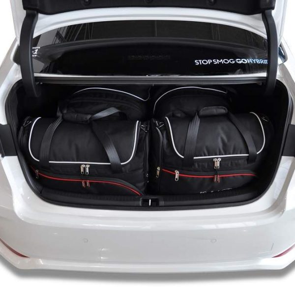 TOYOTA COROLLA LIMOUSINE 2019+ SET TORBI ZA AUTO 4 KOM