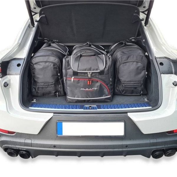 PORSCHE CAYENNE COUPE HYBRID 2020+ SET TORBI ZA AUTO 4 KOM