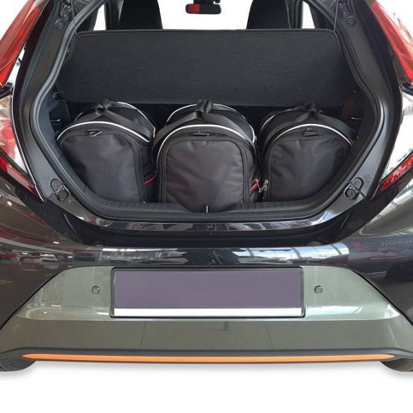 TOYOTA AYGO X 2022+ SET TORBI ZA AUTO 3 KOM