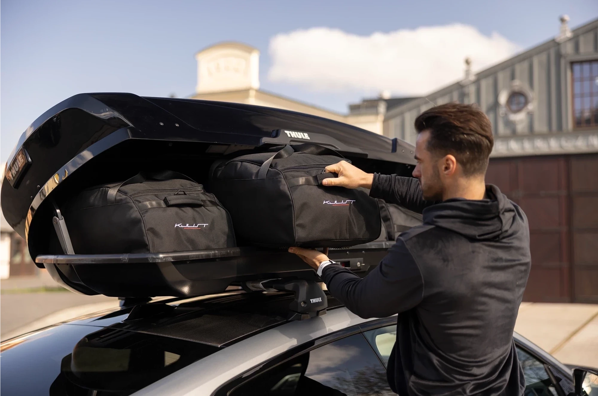 KJUST SET TORBI 4 KOM ZA KROVNU KUTIJU THULE MOTION XT L - Slika 9