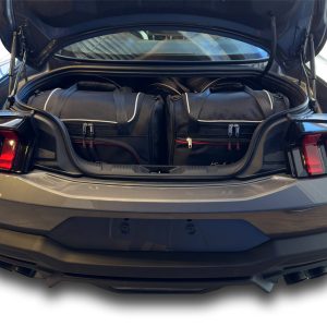 FORD MUSTANG FASTBACK 2023+ SET TORBI ZA AUTO 5 KOM