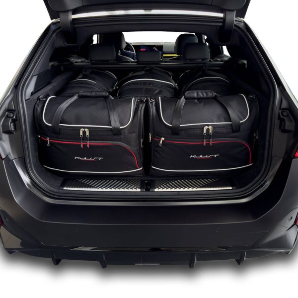 BMW i5 TOURING EV 2023+ SET TORBI ZA AUTO 5 KOM