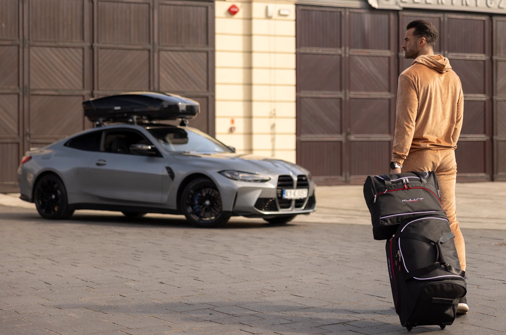 FORD CAPRI EV I 2024+ SET TORBI ZA AUTO 4 KOM - Slika 8